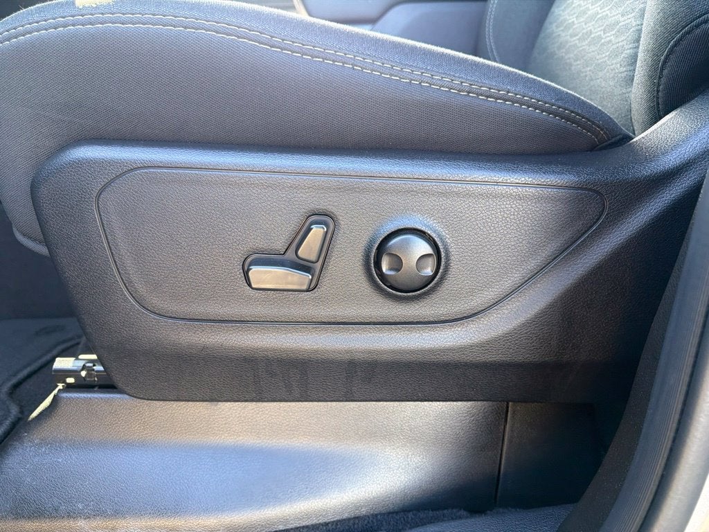 2026 RAM 1500 Big Horn/Lone Star 4D Crew Cab