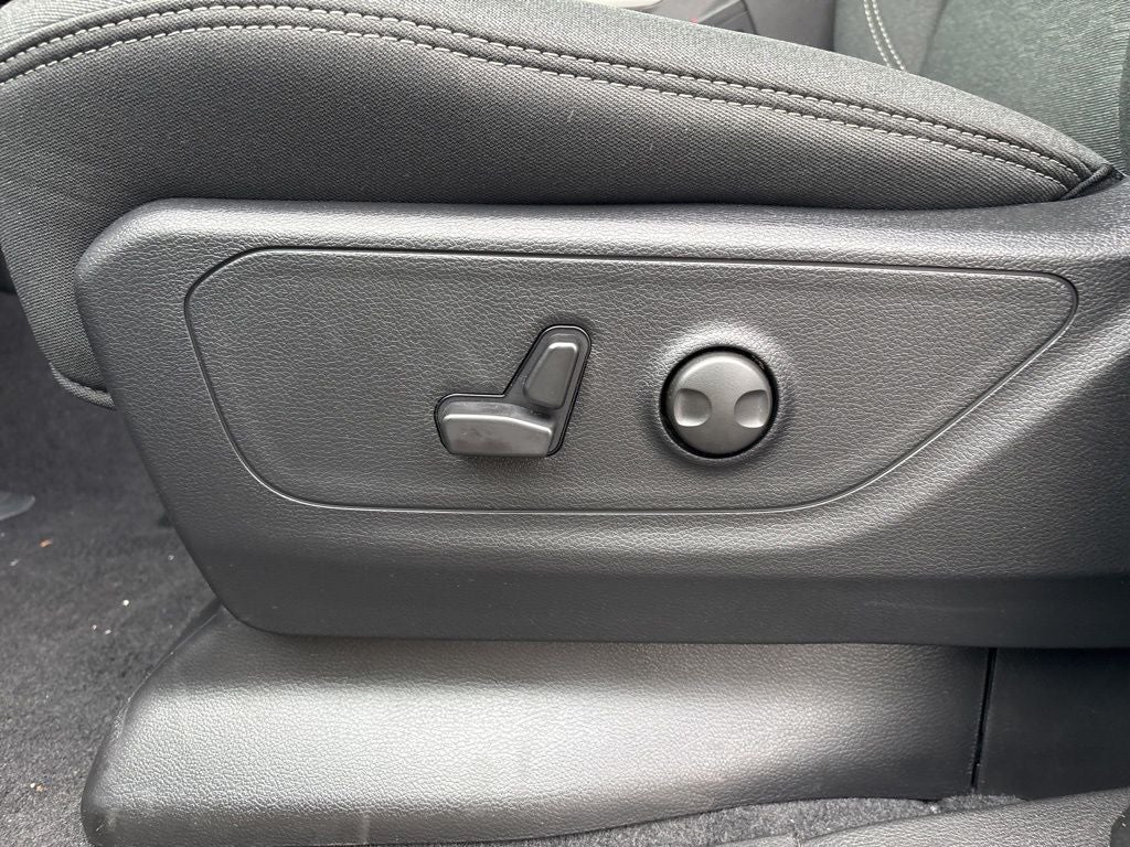 2026 RAM 1500 Big Horn/Lone Star 4D Crew Cab