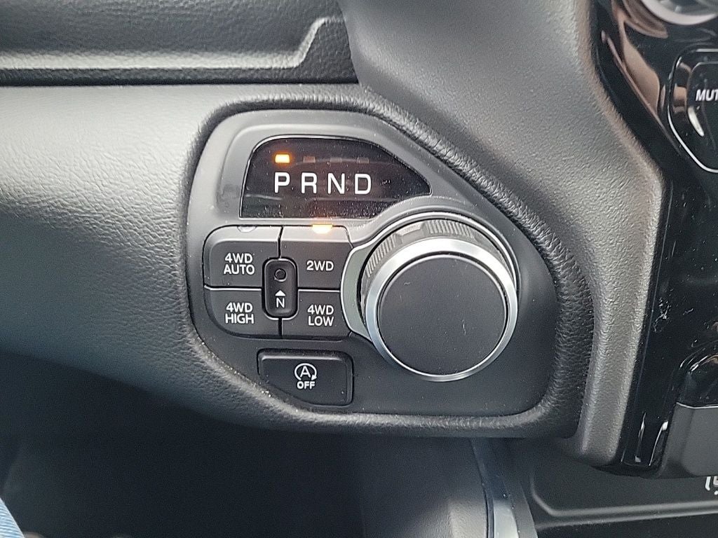 2025 RAM 1500 Big Horn/Lone Star 4D Crew Cab