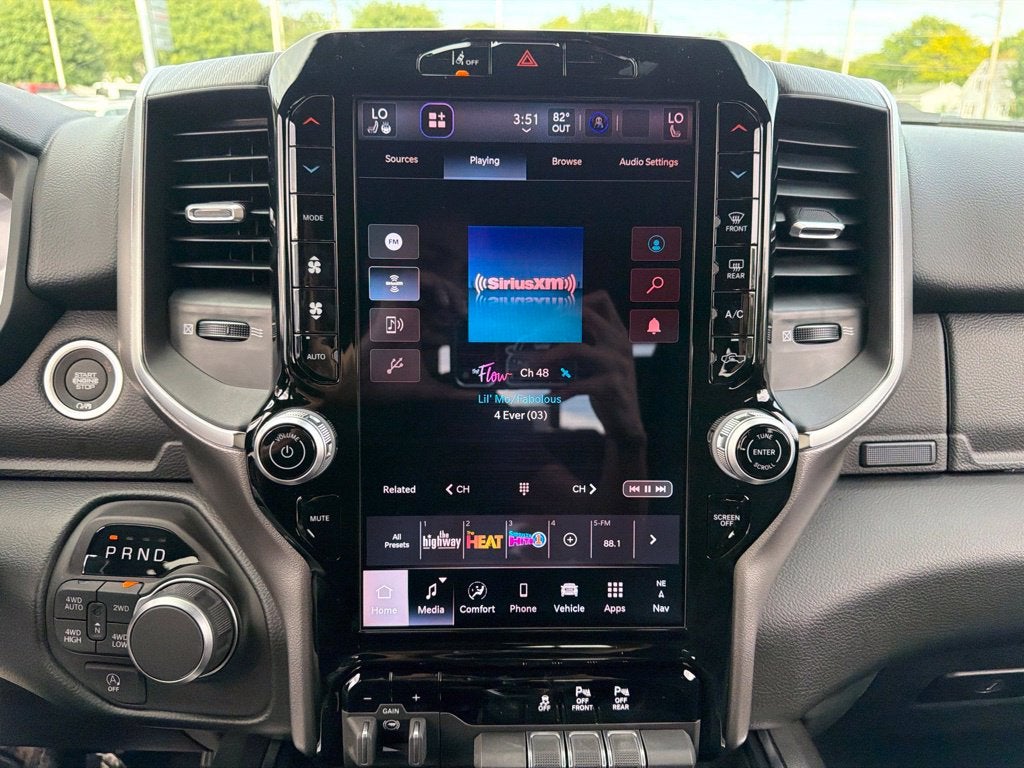 2027 RAM 1500 Big Horn/Lone Star 4D Crew Cab