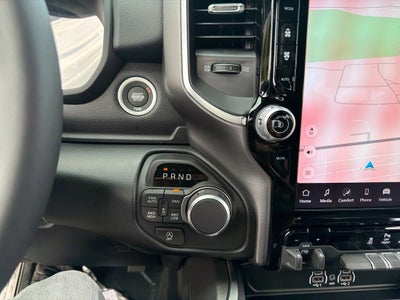 2027 RAM 1500 Big Horn/Lone Star 4D Crew Cab
