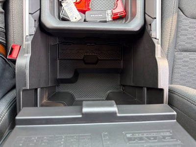 2027 RAM 1500 Big Horn/Lone Star 4D Crew Cab