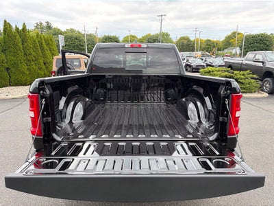 2027 RAM 1500 Big Horn/Lone Star 4D Crew Cab