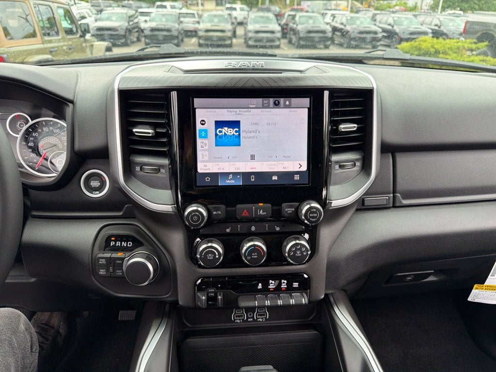 2027 RAM 1500 Big Horn/Lone Star 4D Crew Cab