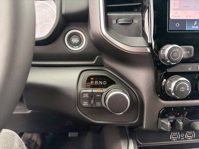 2027 RAM 1500 Big Horn/Lone Star 4D Crew Cab