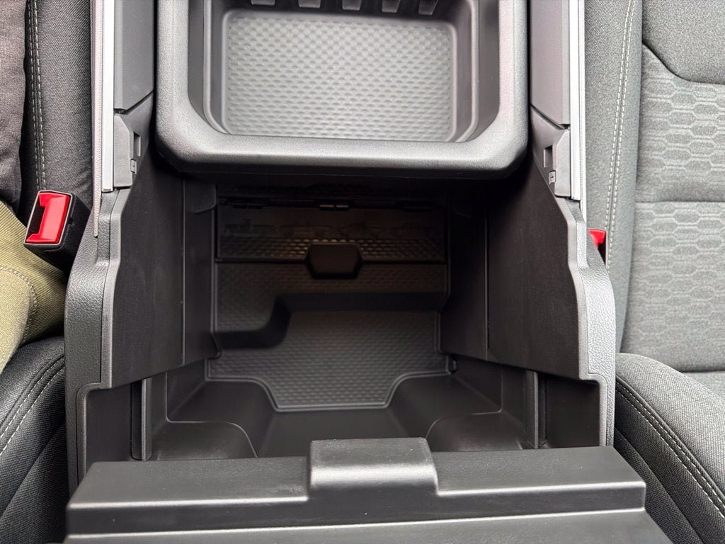 2027 RAM 1500 Big Horn/Lone Star 4D Crew Cab