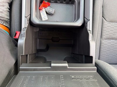2027 RAM 1500 Big Horn/Lone Star 4D Crew Cab