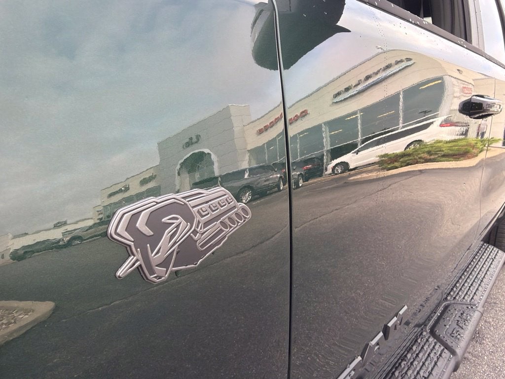 2027 RAM 1500 Big Horn/Lone Star 4D Crew Cab