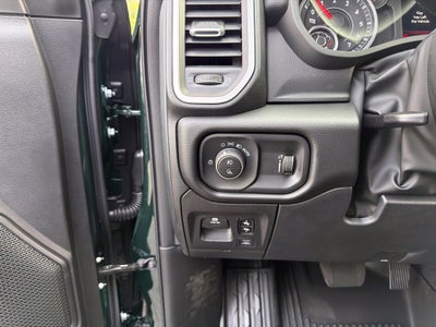 2027 RAM 1500 Big Horn/Lone Star 4D Crew Cab