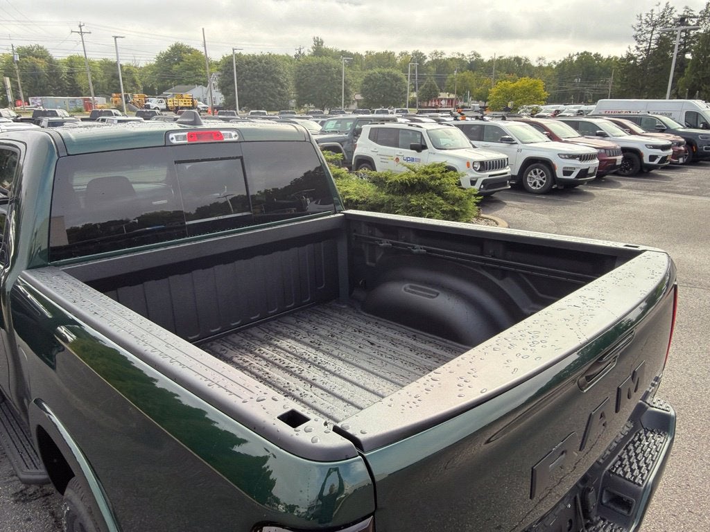 2027 RAM 1500 Big Horn/Lone Star 4D Crew Cab