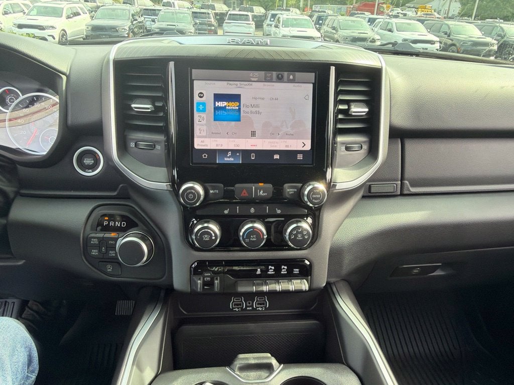 2027 RAM 1500 Big Horn/Lone Star 4D Crew Cab