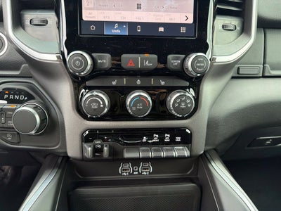 2027 RAM 1500 Big Horn/Lone Star 4D Crew Cab