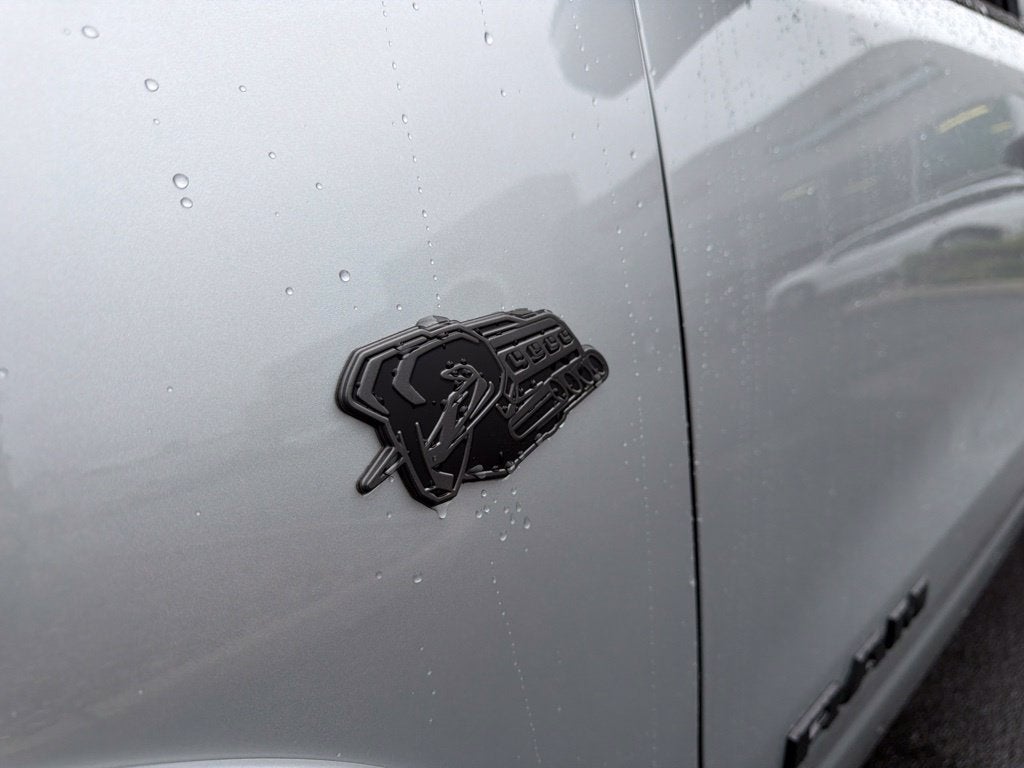 2027 RAM 1500 Big Horn/Lone Star 4D Crew Cab