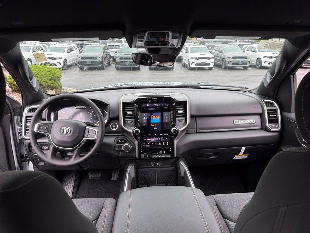 2027 RAM 1500 Big Horn/Lone Star 4D Crew Cab