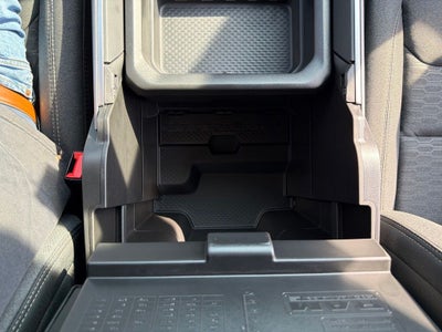 2027 RAM 1500 Big Horn/Lone Star 4D Crew Cab