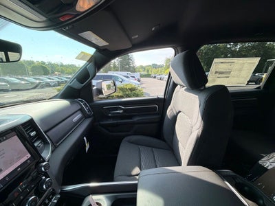 2027 RAM 1500 Big Horn/Lone Star 4D Crew Cab