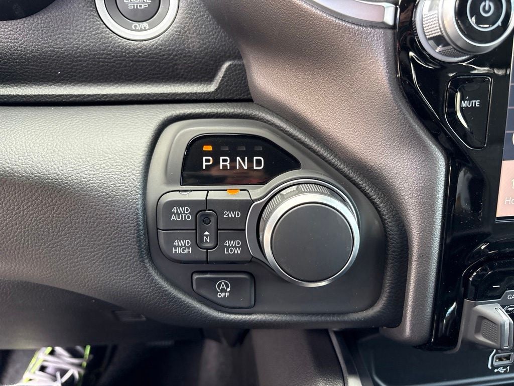2026 RAM 1500 Big Horn/Lone Star 4D Crew Cab