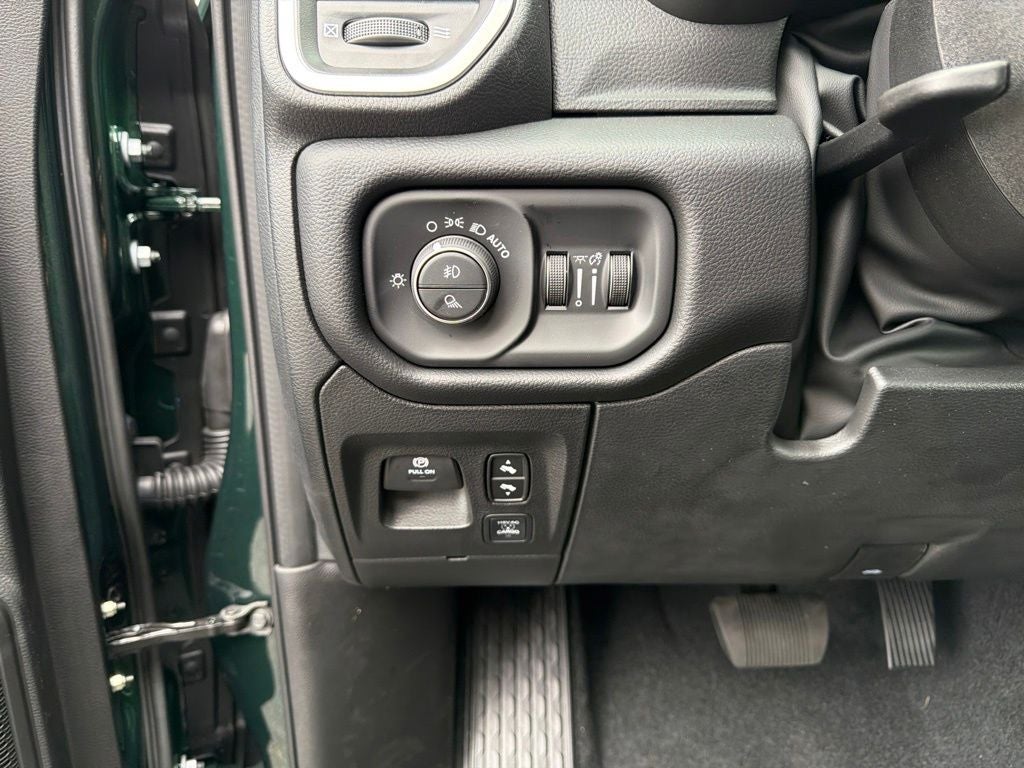 2026 RAM 1500 Big Horn/Lone Star 4D Crew Cab