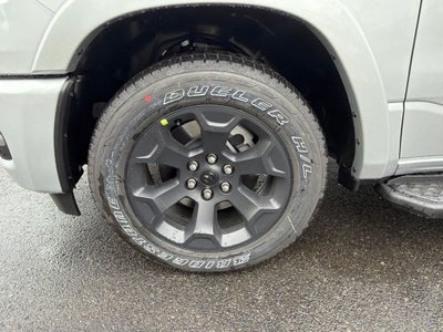 2027 RAM 1500 Big Horn/Lone Star 4D Crew Cab
