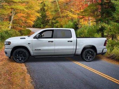 2027 RAM 1500 Big Horn/Lone Star 4D Crew Cab