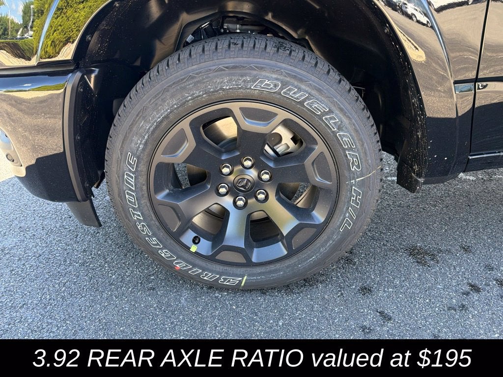 2027 RAM 1500 Big Horn/Lone Star 4D Crew Cab