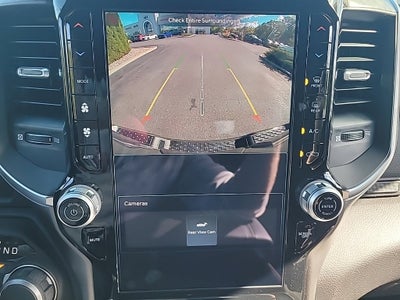 2027 RAM 1500 Big Horn/Lone Star 4D Crew Cab