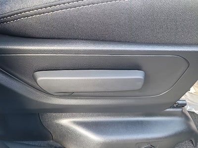 2027 RAM 1500 Big Horn/Lone Star 4D Crew Cab
