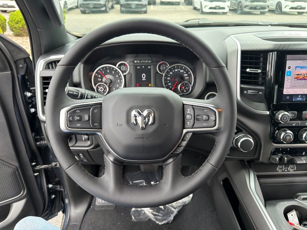 2027 RAM 1500 Big Horn/Lone Star 4D Crew Cab