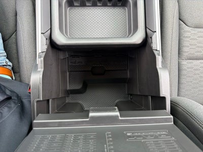 2027 RAM 1500 Big Horn/Lone Star 4D Crew Cab