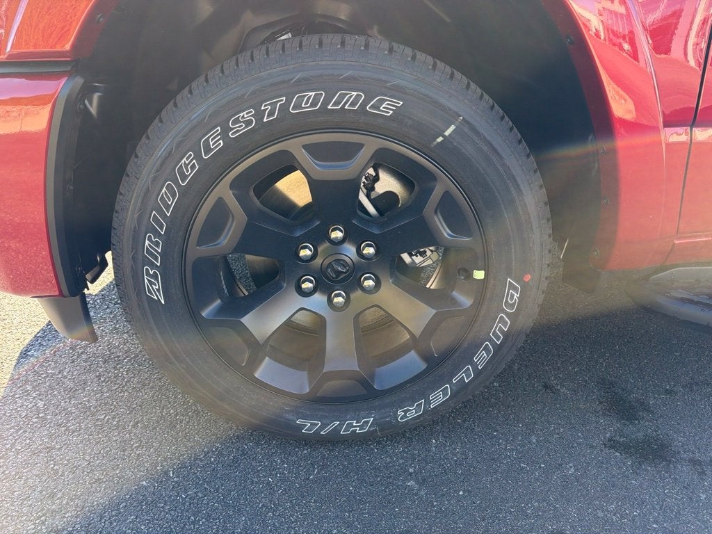 2027 RAM 1500 Big Horn/Lone Star 4D Crew Cab