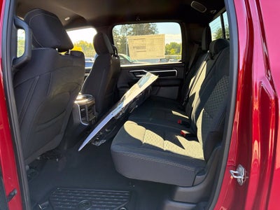 2027 RAM 1500 Big Horn/Lone Star 4D Crew Cab
