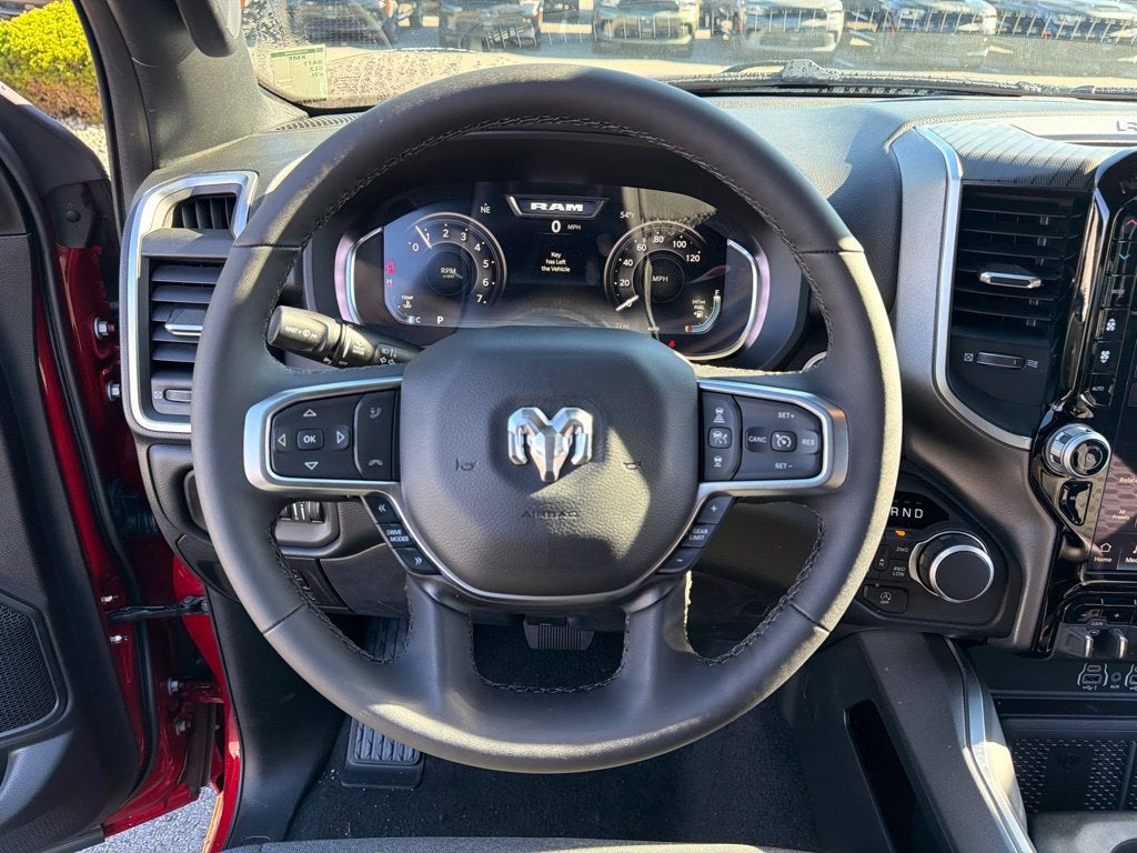 2027 RAM 1500 Big Horn/Lone Star 4D Crew Cab