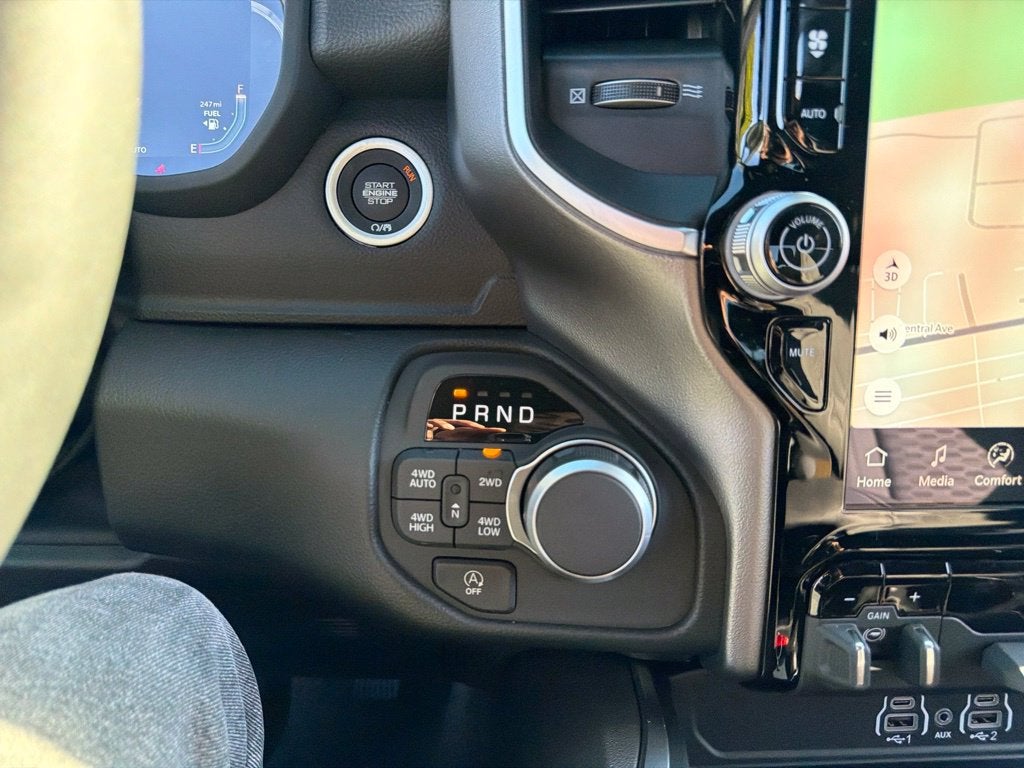 2027 RAM 1500 Big Horn/Lone Star 4D Crew Cab