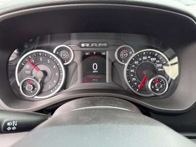 2027 RAM 1500 Big Horn/Lone Star 4D Crew Cab
