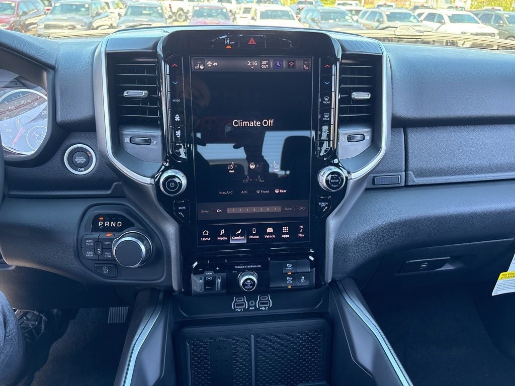 2026 RAM 1500 Big Horn/Lone Star 4D Crew Cab