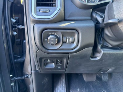 2027 RAM 1500 Big Horn/Lone Star 4D Crew Cab