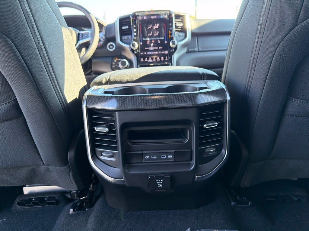 2027 RAM 1500 Big Horn/Lone Star 4D Crew Cab