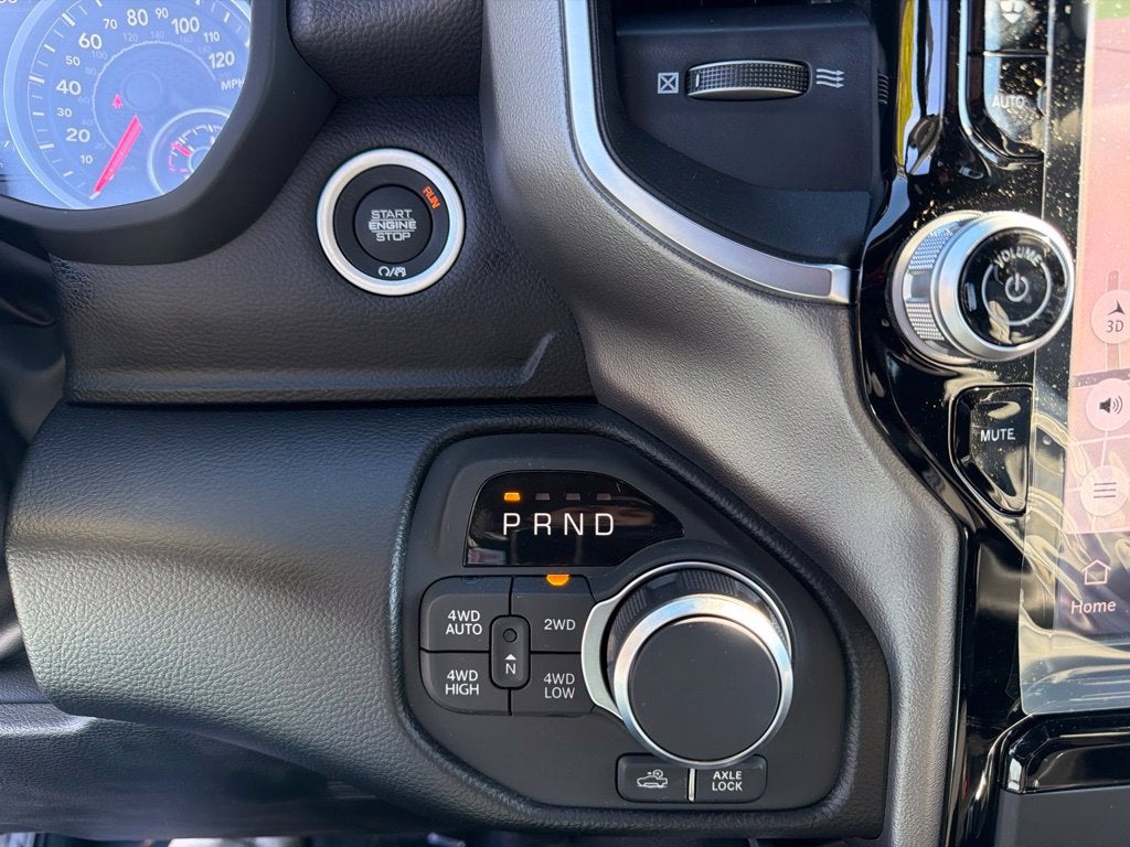 2027 RAM 1500 Big Horn/Lone Star 4D Crew Cab