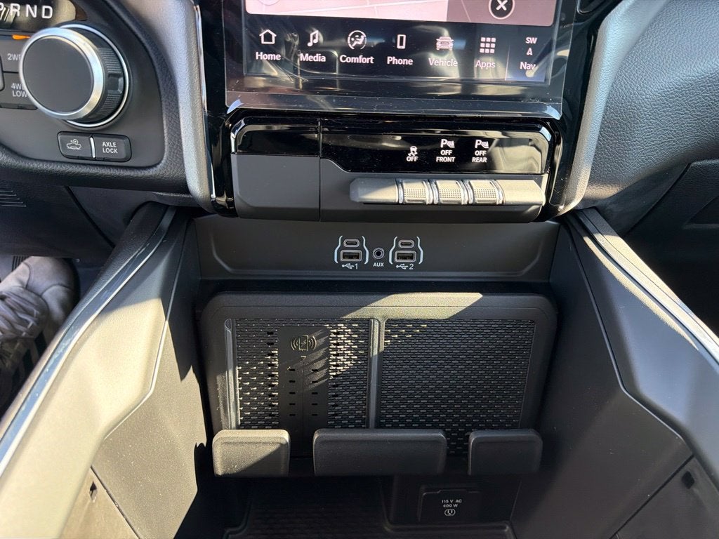 2027 RAM 1500 Big Horn/Lone Star 4D Crew Cab