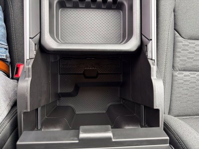 2027 RAM 1500 Big Horn/Lone Star 4D Crew Cab