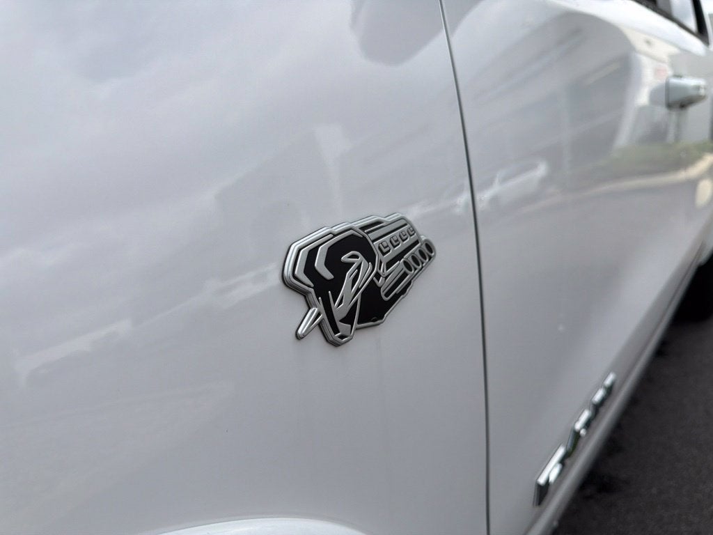 2027 RAM 1500 Big Horn/Lone Star 4D Crew Cab