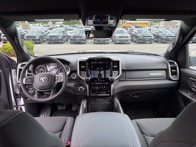 2027 RAM 1500 Big Horn/Lone Star 4D Crew Cab