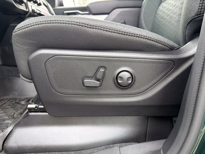 2027 RAM 1500 Big Horn/Lone Star 4D Crew Cab