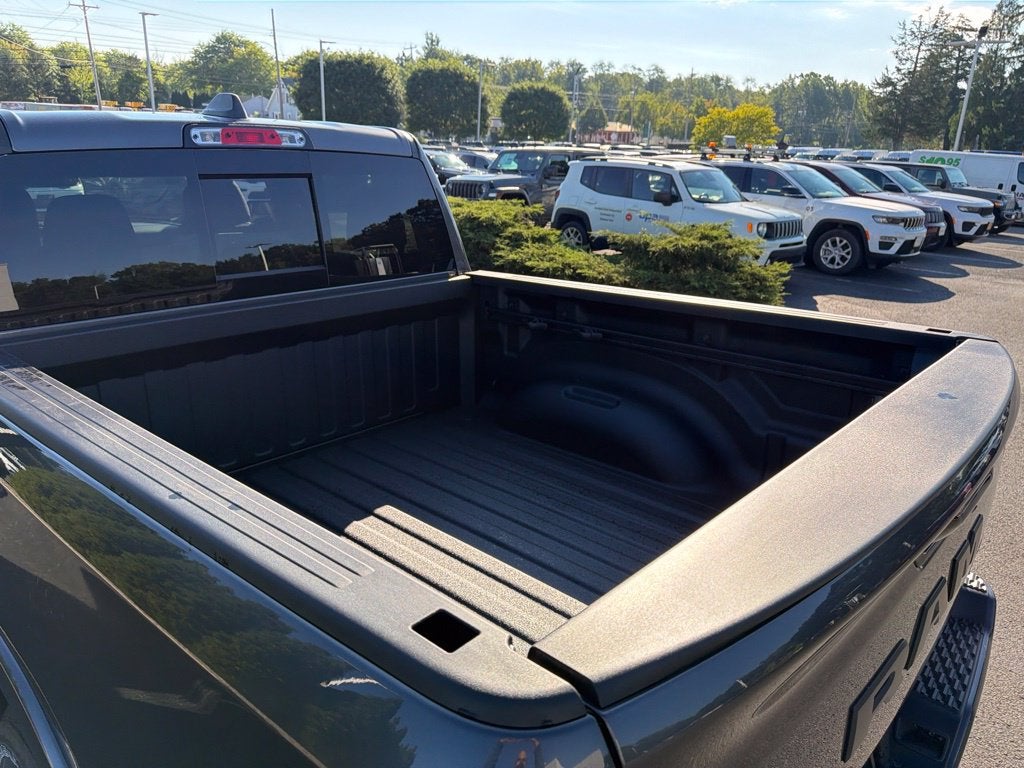 2027 RAM 1500 Big Horn/Lone Star 4D Crew Cab