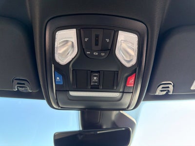 2027 RAM 1500 Big Horn/Lone Star 4D Crew Cab