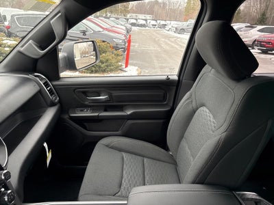 2026 RAM 1500 Express 4D Crew Cab