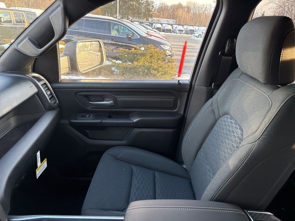 2026 RAM 1500 Express 4D Crew Cab