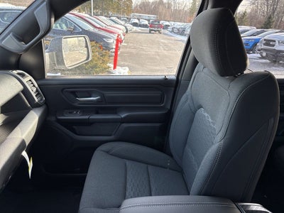 2026 RAM 1500 Express 4D Crew Cab