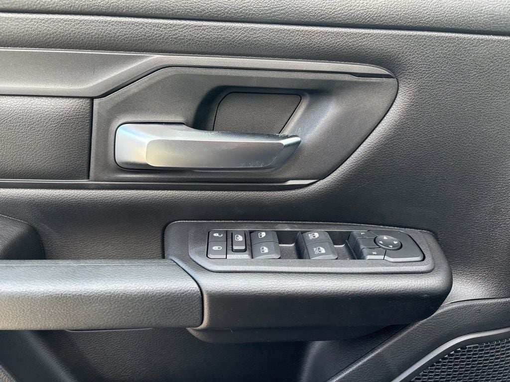 2026 RAM 1500 Express 4D Crew Cab