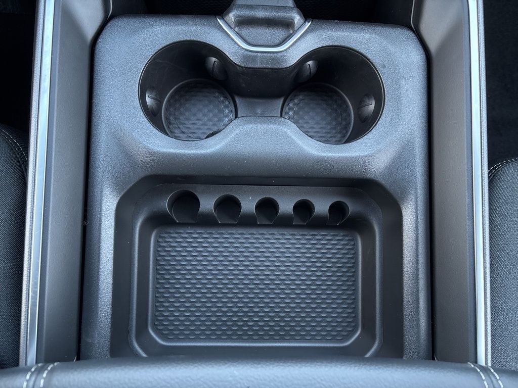 2026 RAM 1500 Express 4D Crew Cab